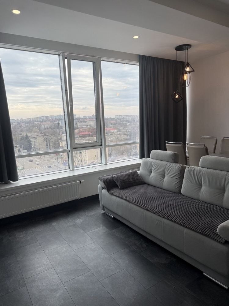 Аренда 2-комнатной квартиры 52 м², Староказацкая ул.