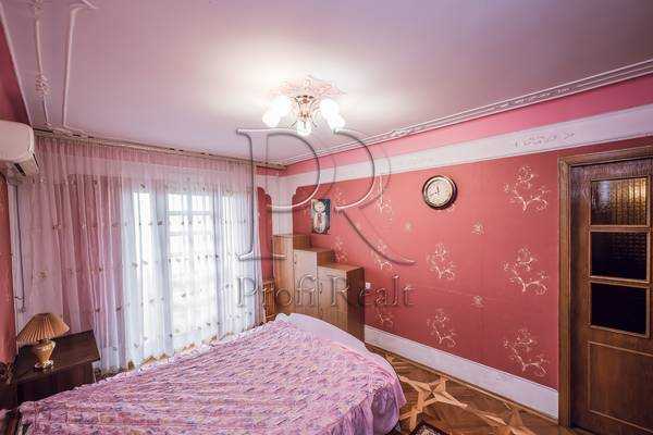 Продажа 3-комнатной квартиры 77 м², Николая Ушакова ул., 12