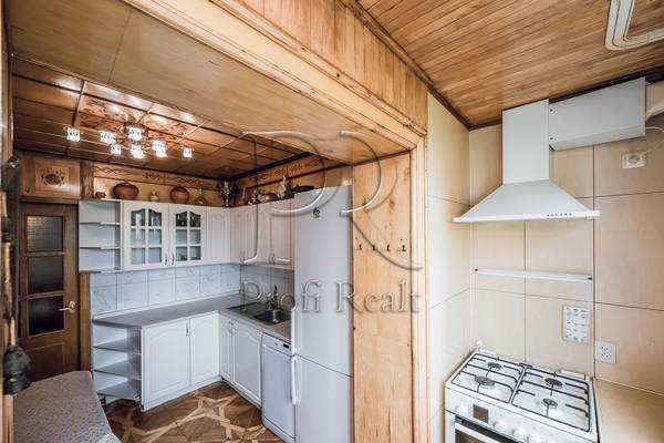 Продажа 3-комнатной квартиры 77 м², Николая Ушакова ул., 12