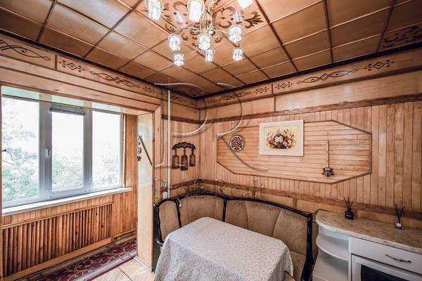Продажа 3-комнатной квартиры 77 м², Николая Ушакова ул., 12