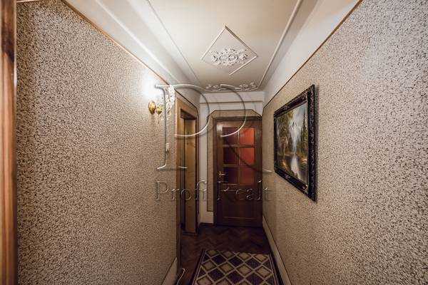 Продажа 3-комнатной квартиры 77 м², Николая Ушакова ул., 12