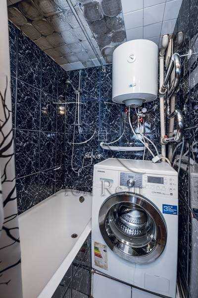 Продажа 3-комнатной квартиры 77 м², Николая Ушакова ул., 12