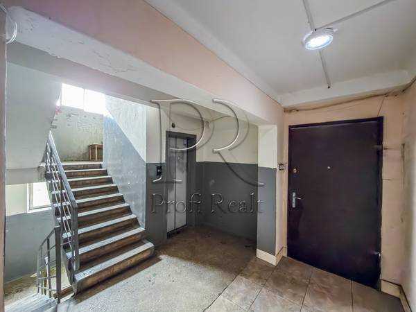 Продажа 3-комнатной квартиры 77 м², Николая Ушакова ул., 12