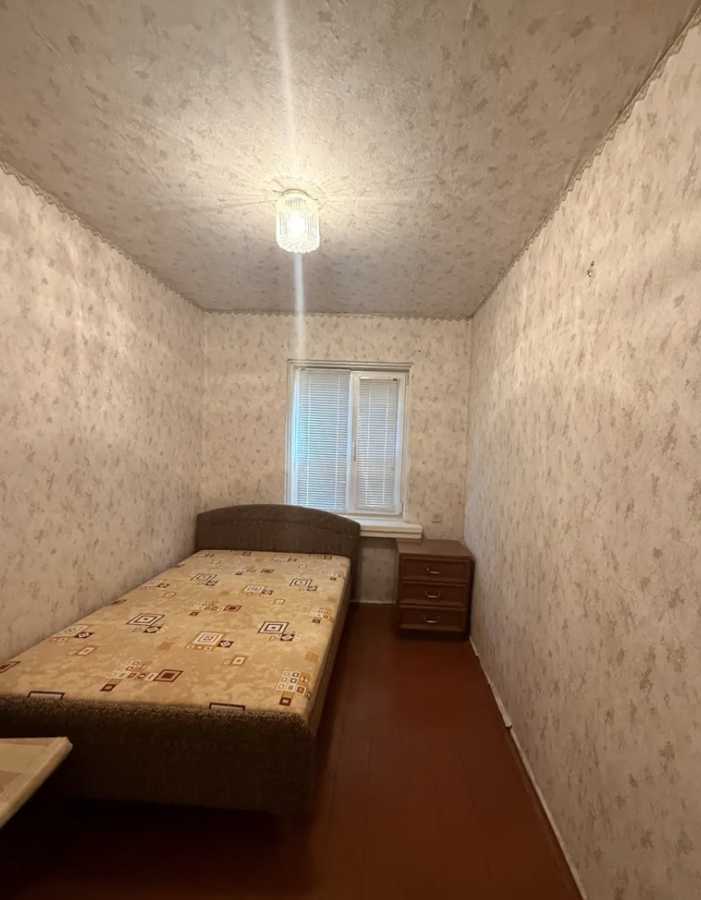 Продажа 4-комнатной квартиры 64 м², Центральная (Октябрьская) ул.