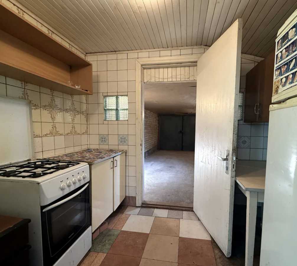 Продажа 4-комнатной квартиры 64 м², Центральная (Октябрьская) ул.