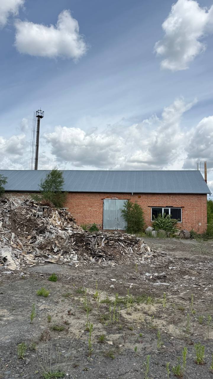 Продаж приміщення вільного призначення 888 м²
