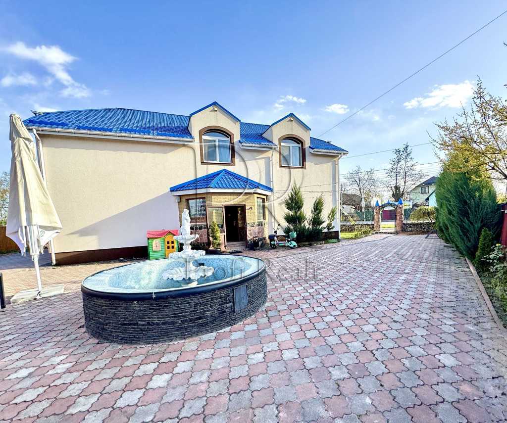 Продажа дома 272 м², Свято-Покровская ул.
