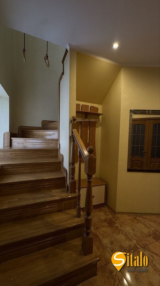Аренда дома 240 м², Луговая (Бортничи) ул.