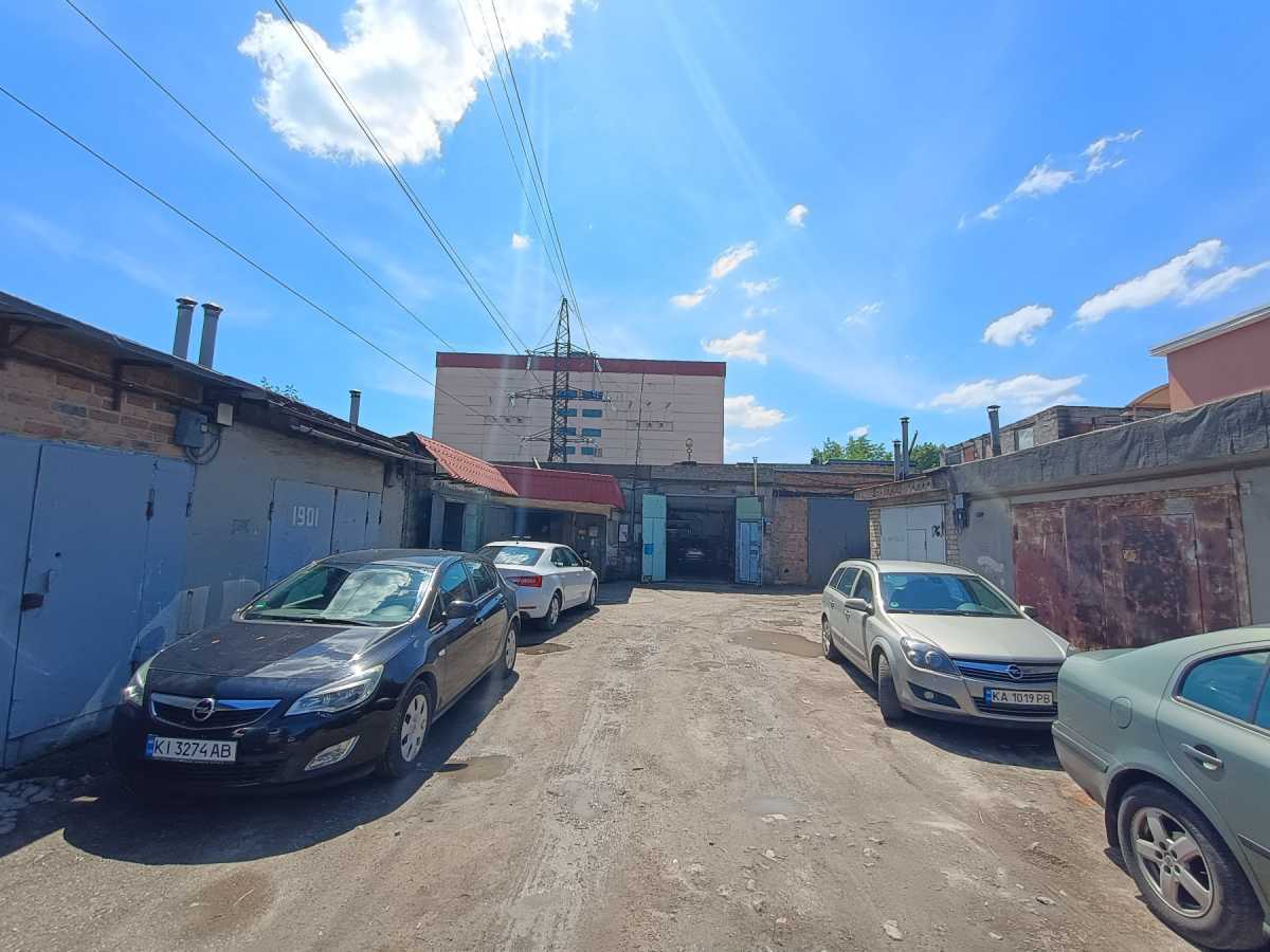 Продаж приміщення вільного призначення 225 м², Миколи Закревського вул., 93
