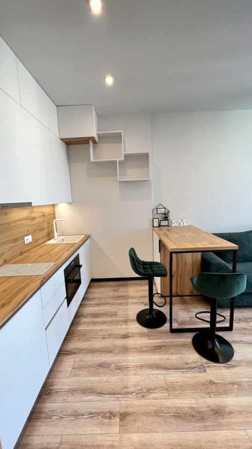 Продажа 1-комнатной квартиры 26 м², Ревуцкого ул., 52