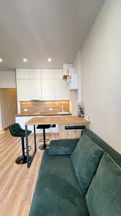 Продажа 1-комнатной квартиры 26 м², Ревуцкого ул., 52