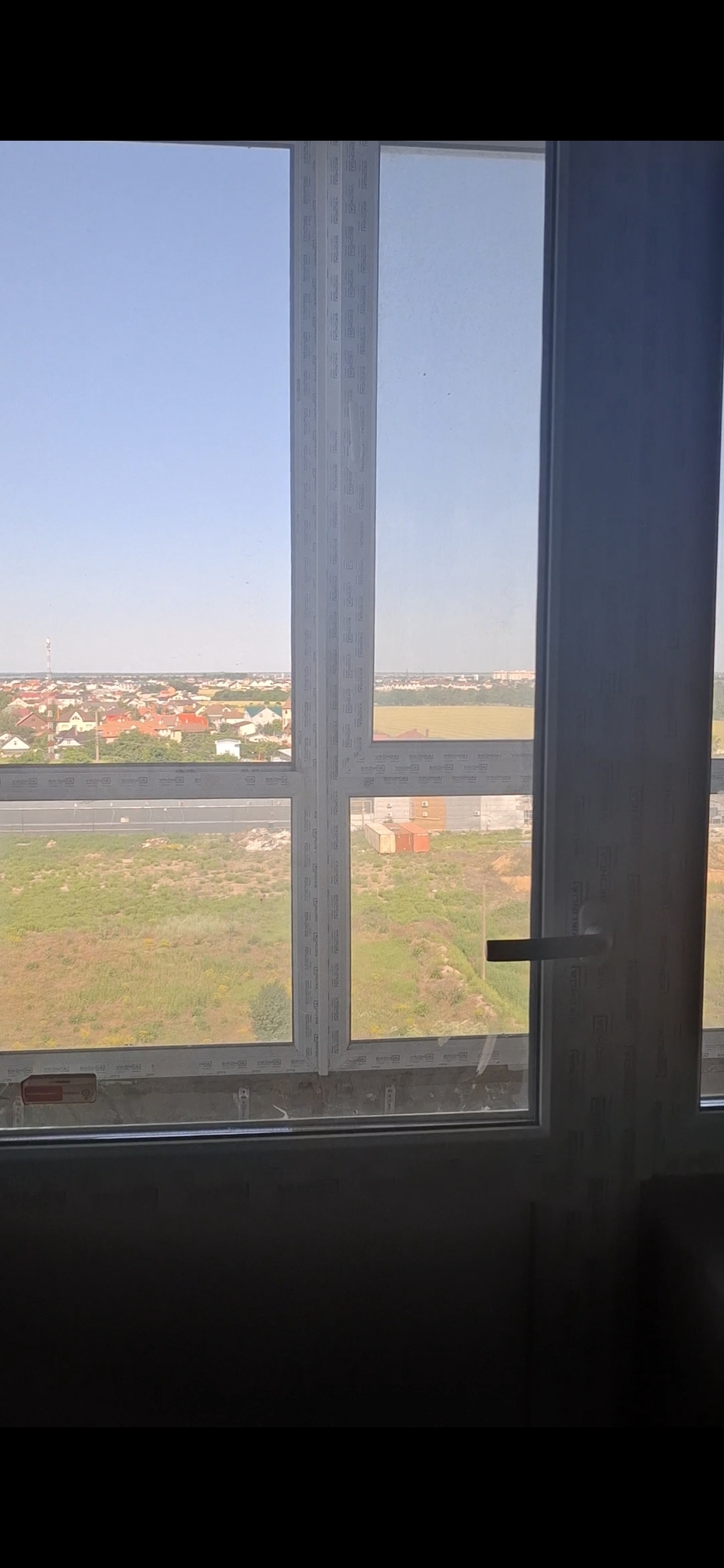 Продаж 3-кімнатної квартири 70.2 м², ЖК Акварель-2, Секції 1-2
