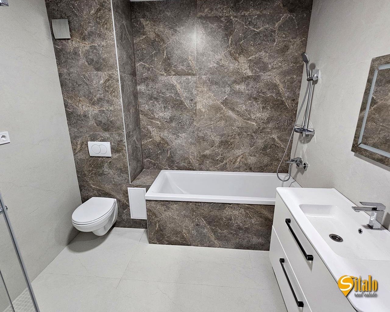 Продаж будинку 400 м², 52-а Садова вул.