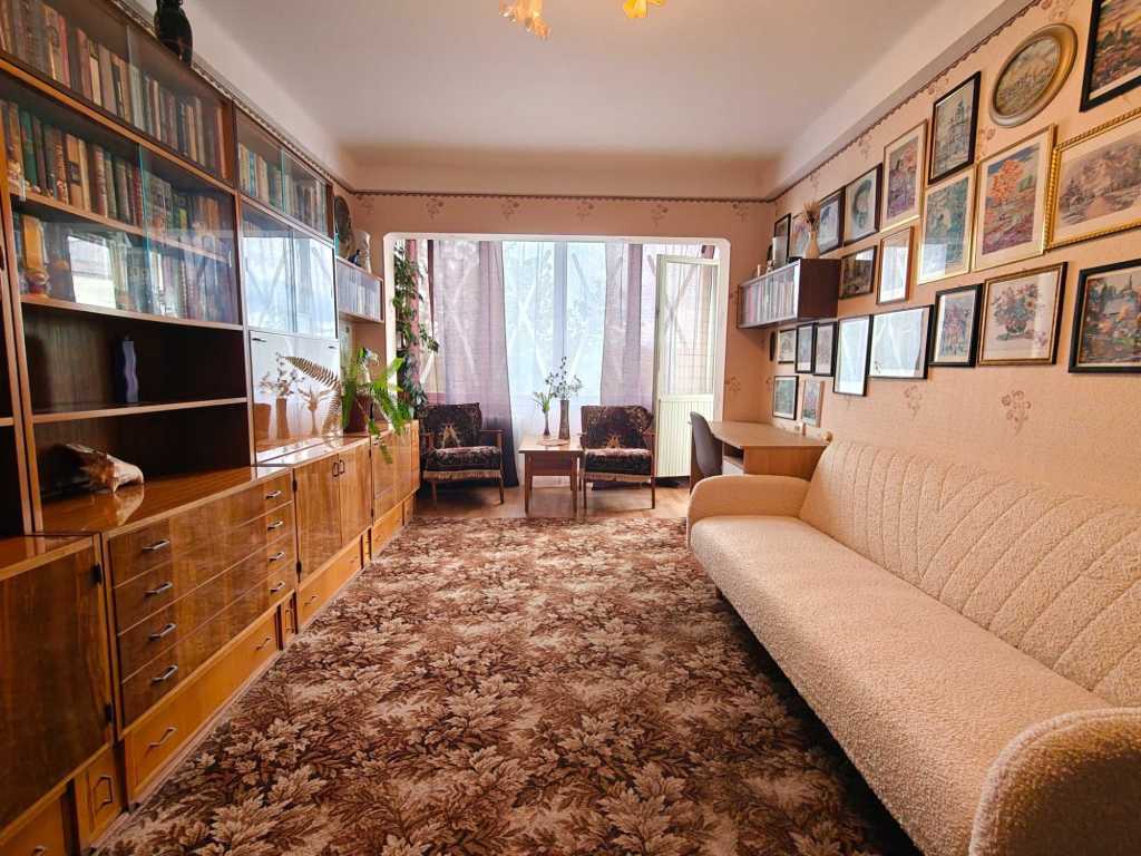 Аренда 1-комнатной квартиры 42 м², Соборности просп., 3Б