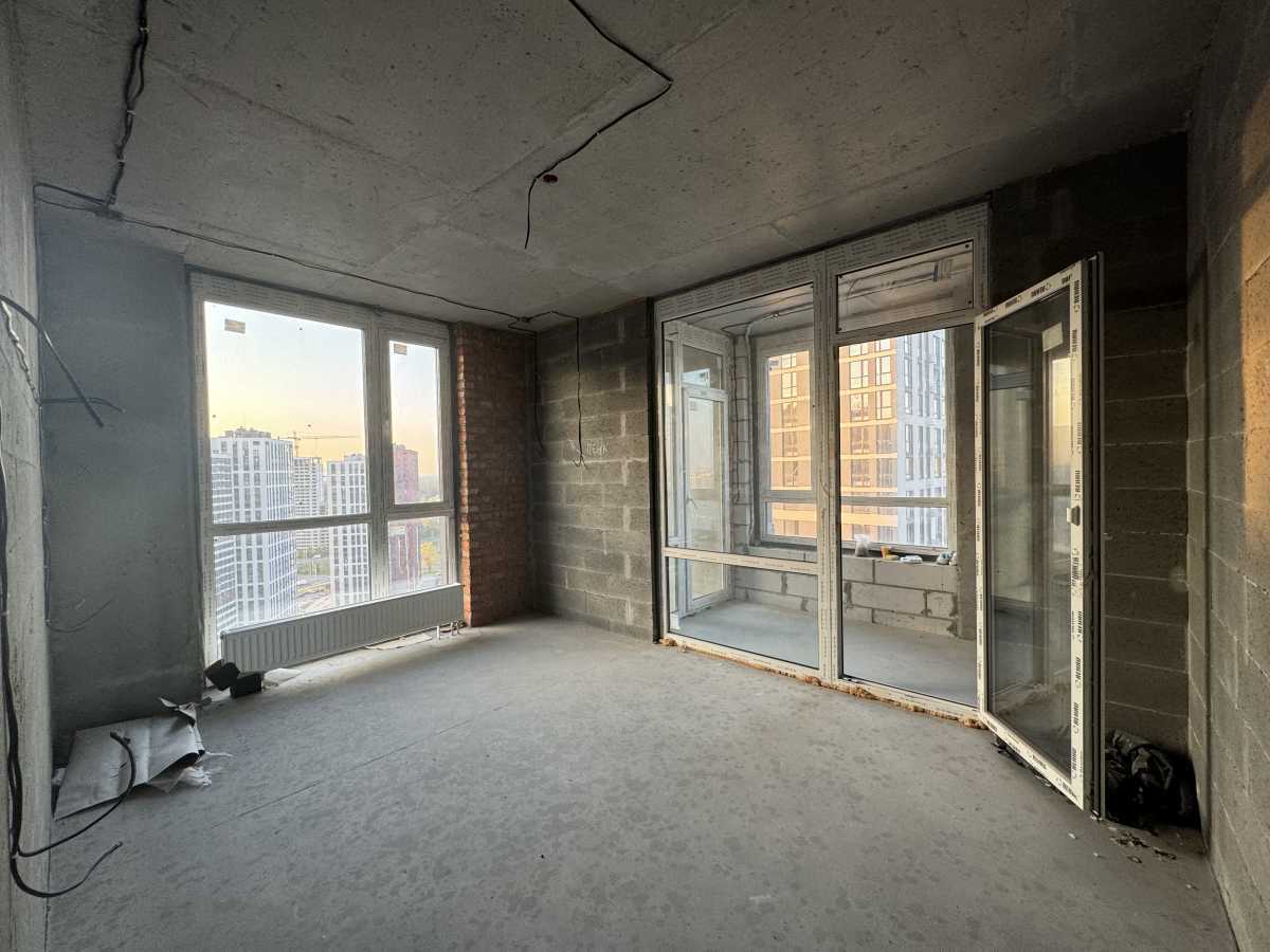 Продажа 3-комнатной квартиры 69 м², Александра Олеся ул., 8/17