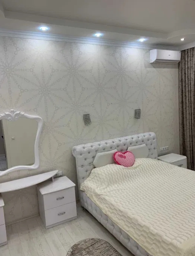 Оренда будинку 141 м², Толбухина вул.