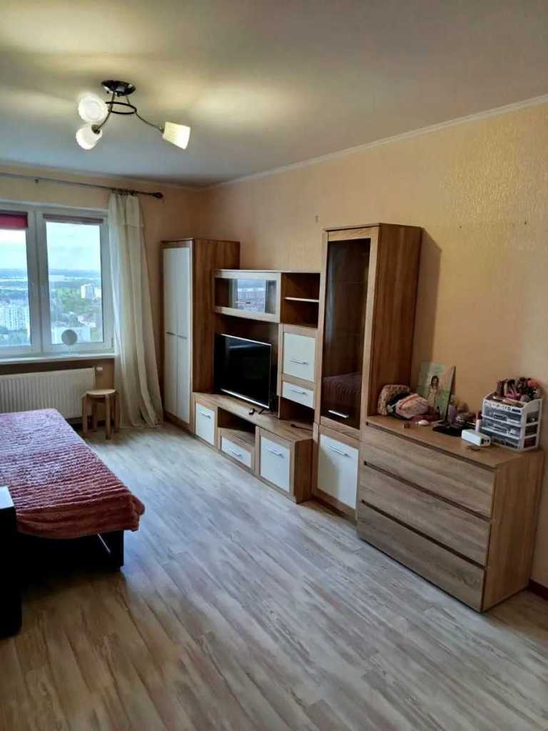 Продаж 1-кімнатної квартири 49 м², Кургузова вул., 11Б