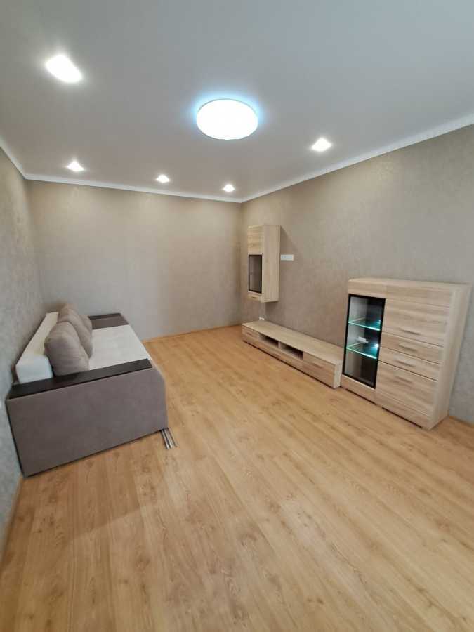 Аренда 2-комнатной квартиры 61 м², Кадетский Гай ул., 10