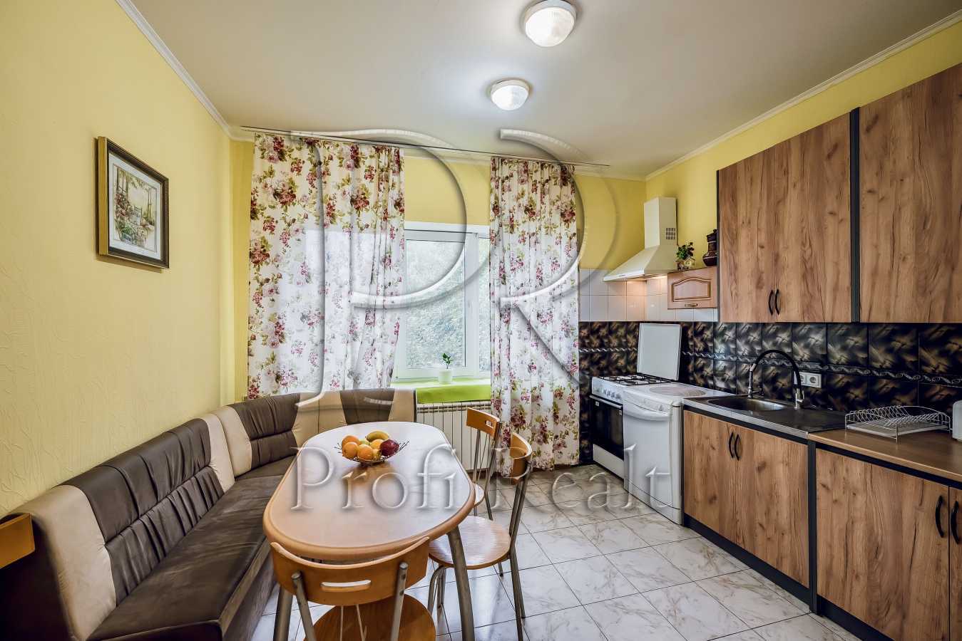 Продажа дома 568 м², Нечуя-Левицкого ул.