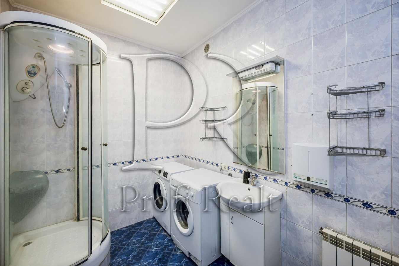 Продажа дома 568 м², Нечуя-Левицкого ул.