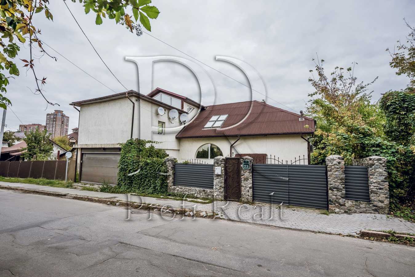 Продажа дома 568 м², Нечуя-Левицкого ул.