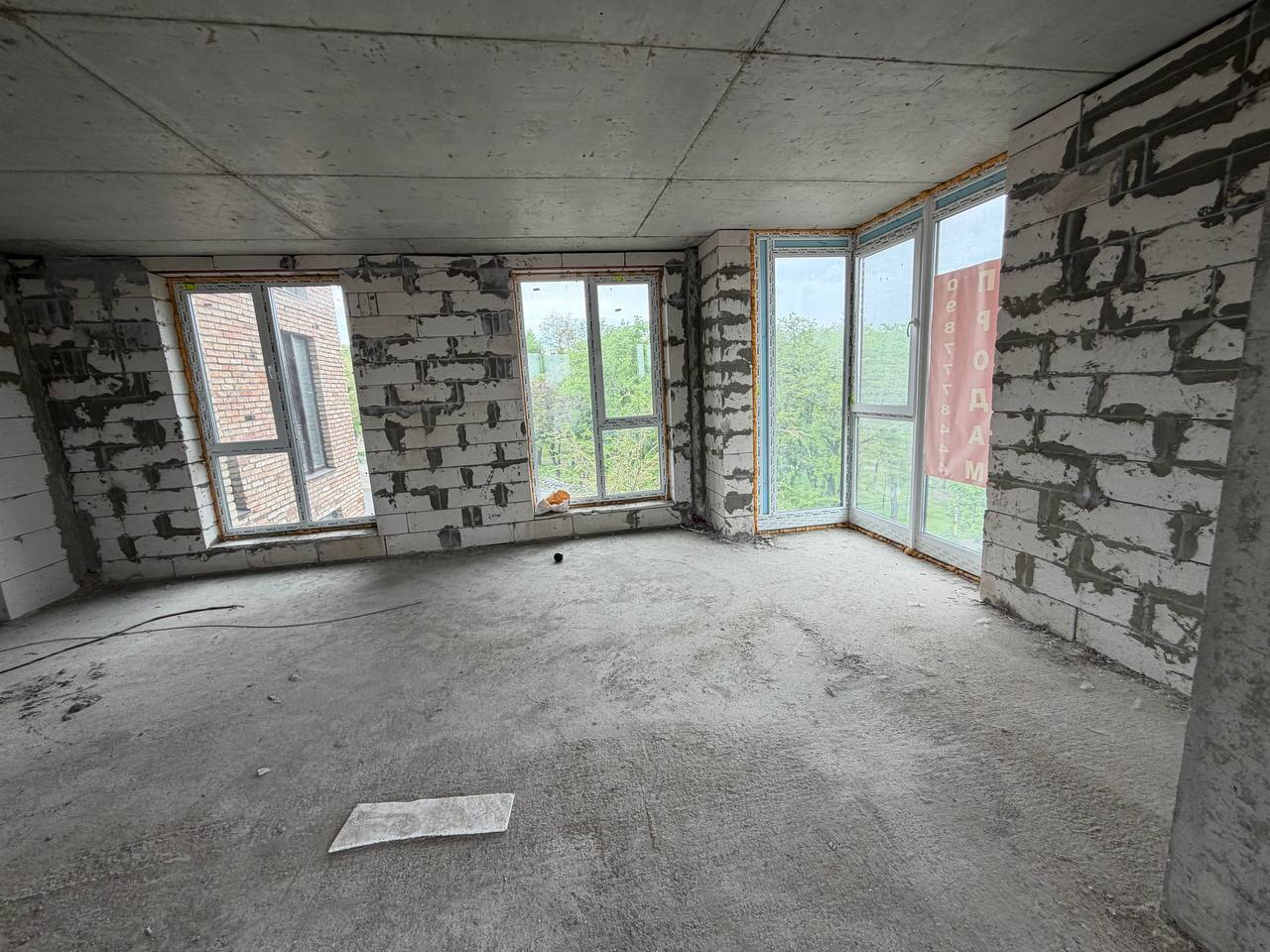 Продажа 1-комнатной квартиры 80 м², Камчатская ул.