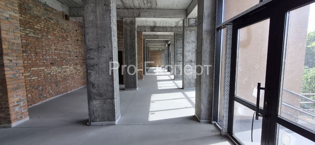Продаж приміщення вільного призначення 188.7 м², 102