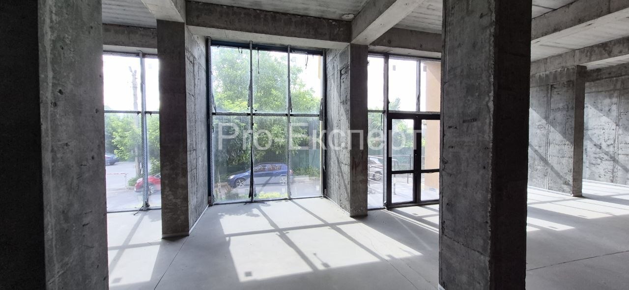 Продаж приміщення вільного призначення 188.7 м², 102