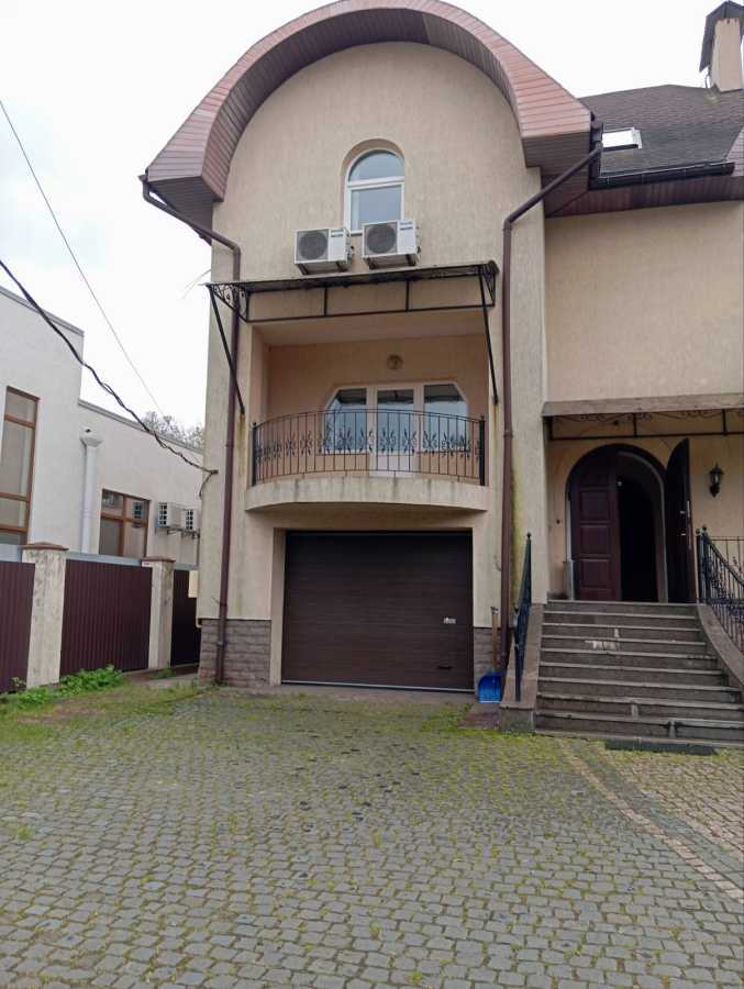 Продажа дома 346 м², Академика Туполева ул.