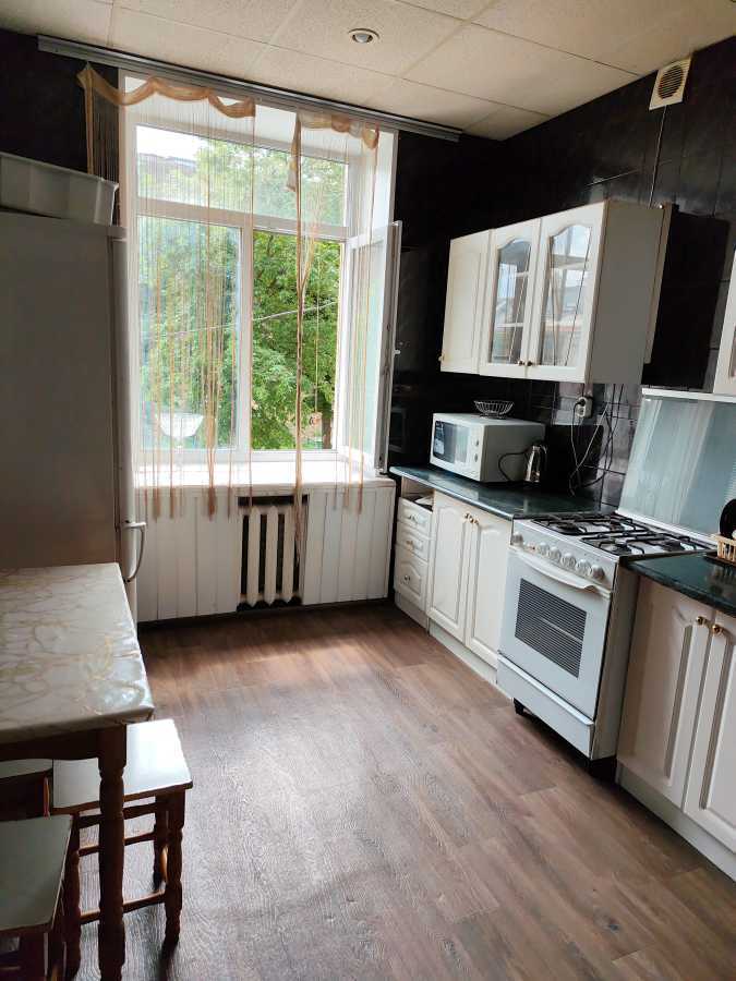 Аренда 2-комнатной квартиры 65 м², Харьковская ул., 2