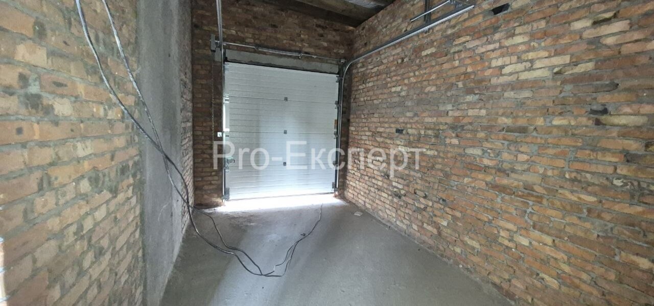 Продаж приміщення вільного призначення 449.9 м², Старокиївська вул.