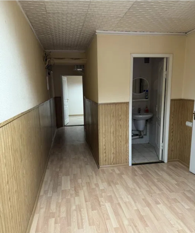 Оренда офісу 82 м², Транспортная вул.