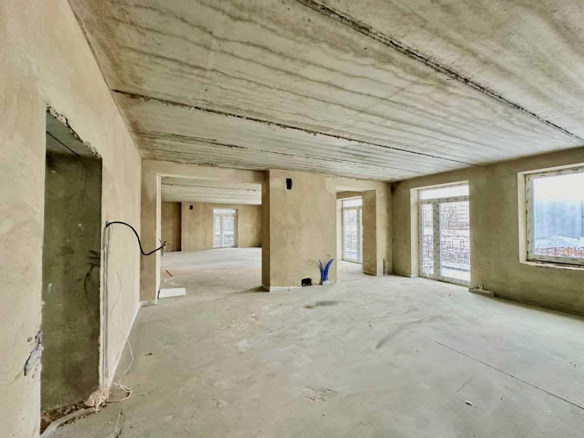 Продаж приміщення вільного призначення 165 м², Святопетрівська