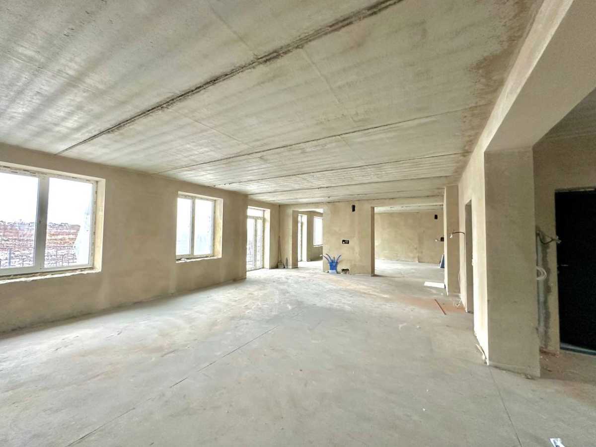 Продаж приміщення вільного призначення 165 м², Святопетрівська