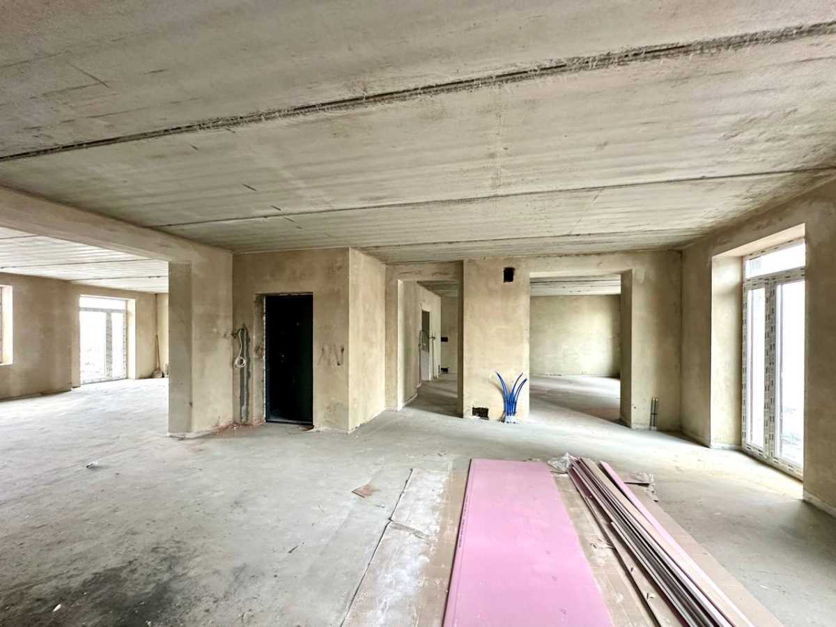 Продаж приміщення вільного призначення 165 м², Святопетрівська
