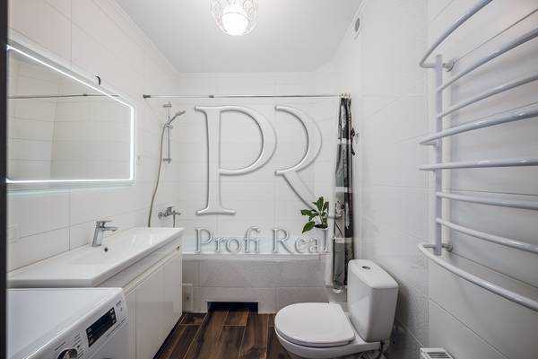 Продажа 1-комнатной квартиры 33 м², Метрологическая ул., 62