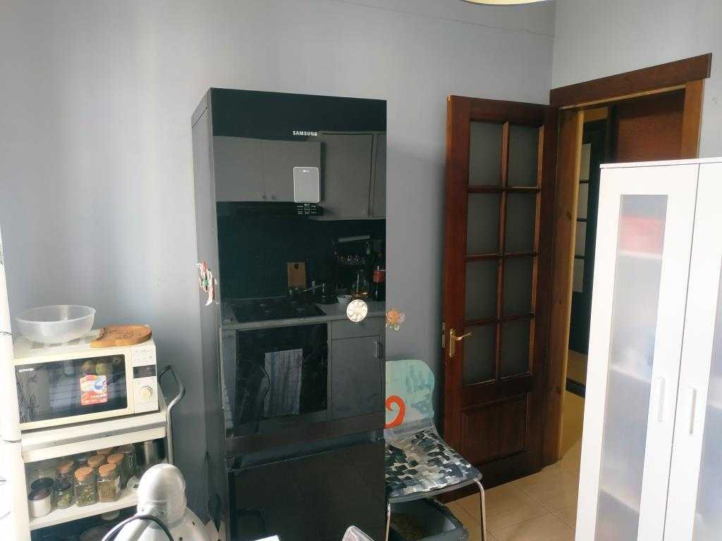 Продаж 2-кімнатної квартири 48.6 м², Васильківська вул., 11/11