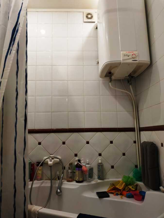 Продаж 2-кімнатної квартири 48.6 м², Васильківська вул., 11/11