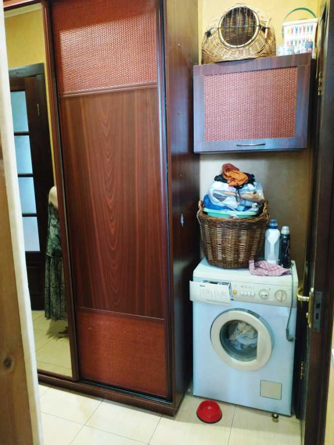 Продаж 2-кімнатної квартири 48.6 м², Васильківська вул., 11/11