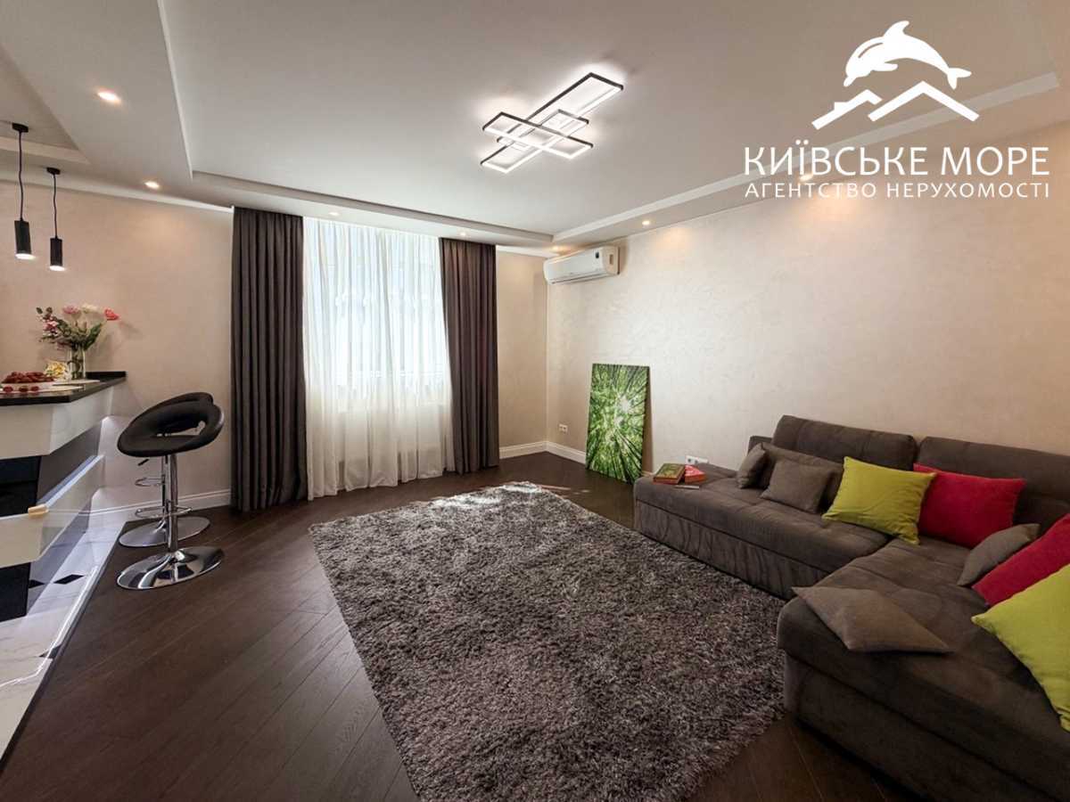 Продажа 3-комнатной квартиры 92 м², Воскресенская ул., 16Б
