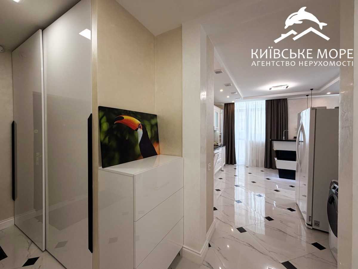 Продажа 3-комнатной квартиры 92 м², Воскресенская ул., 16Б