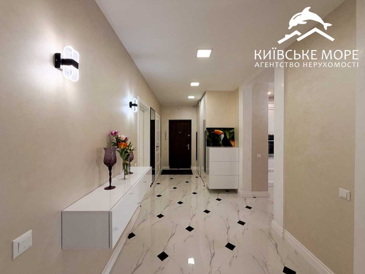 Продажа 3-комнатной квартиры 92 м², Воскресенская ул., 16Б