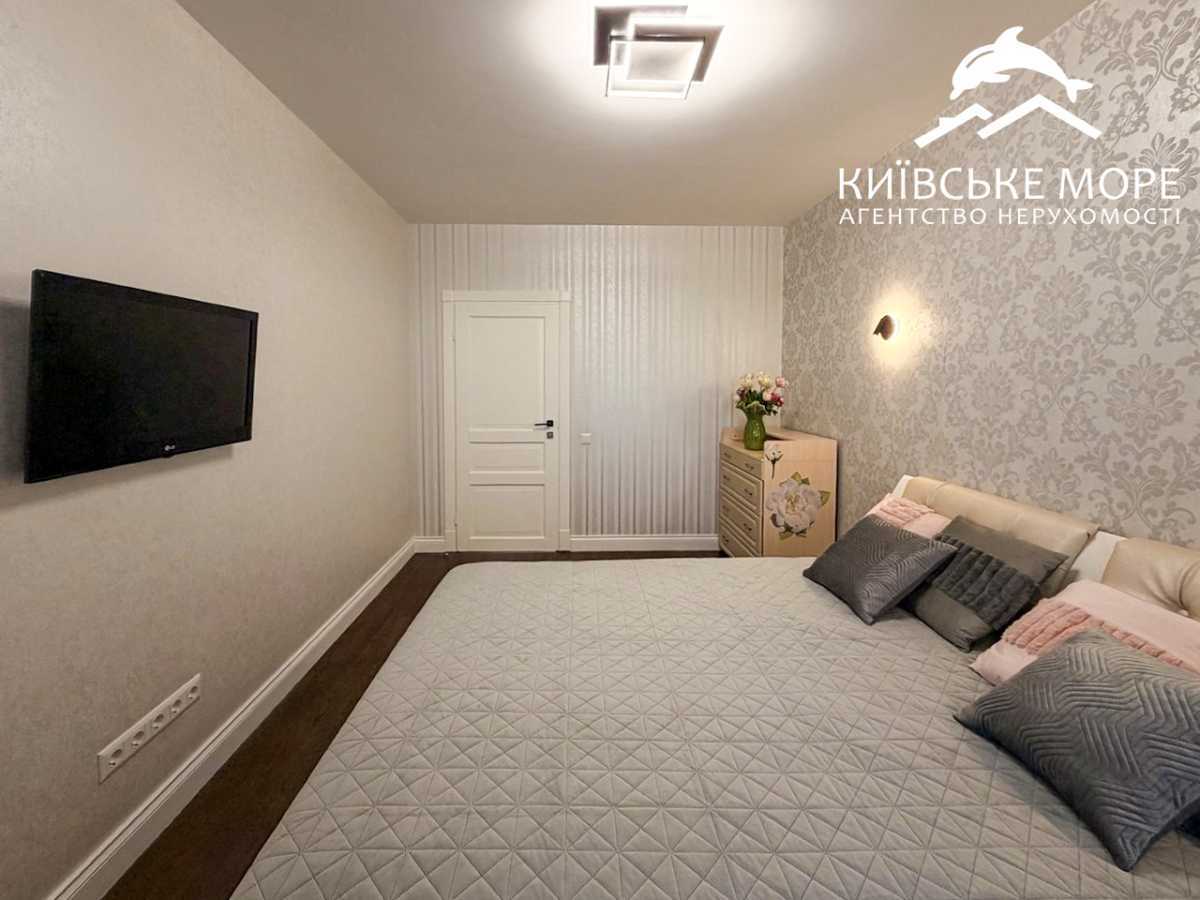Продажа 3-комнатной квартиры 92 м², Воскресенская ул., 16Б