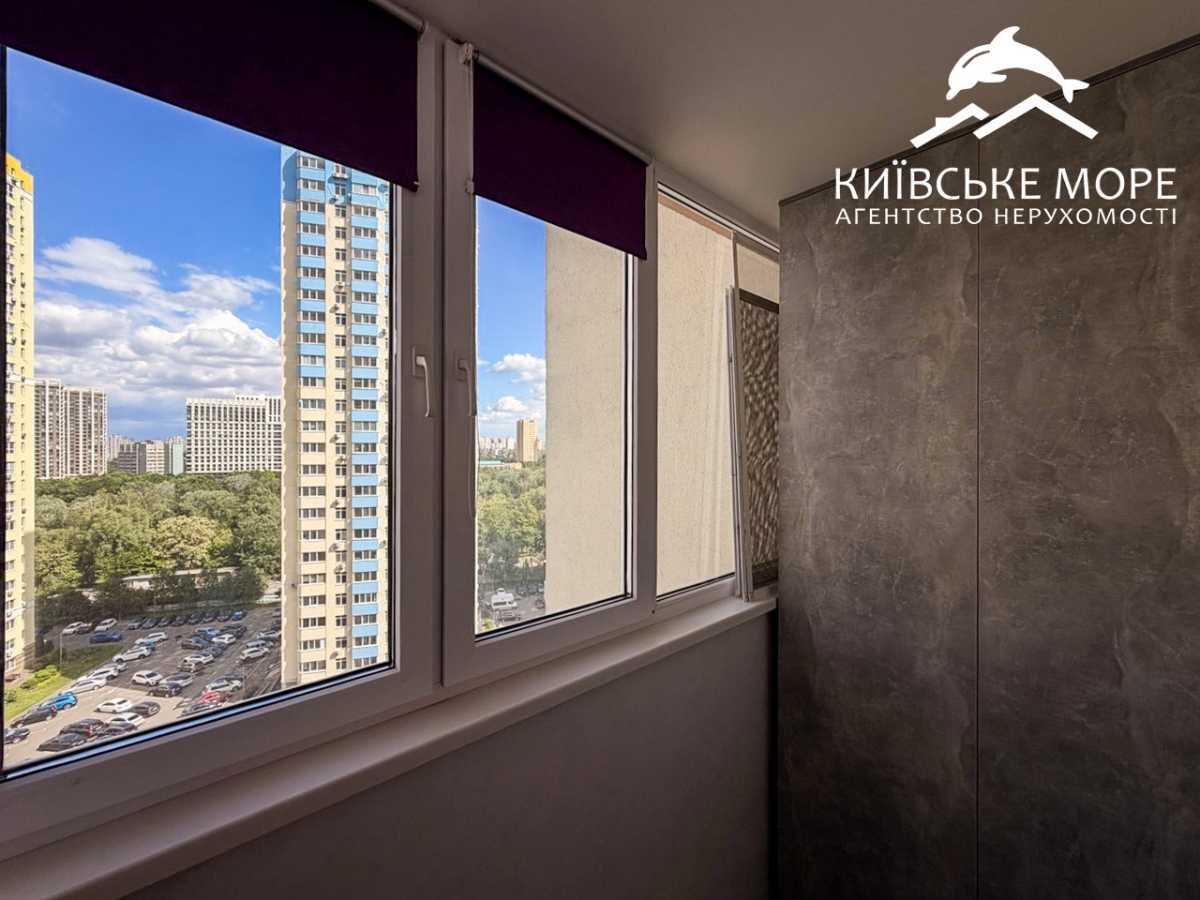 Продажа 3-комнатной квартиры 92 м², Воскресенская ул., 16Б