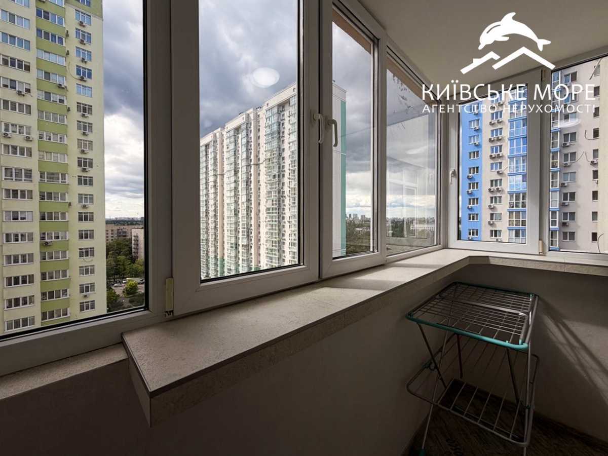 Продажа 3-комнатной квартиры 92 м², Воскресенская ул., 16Б