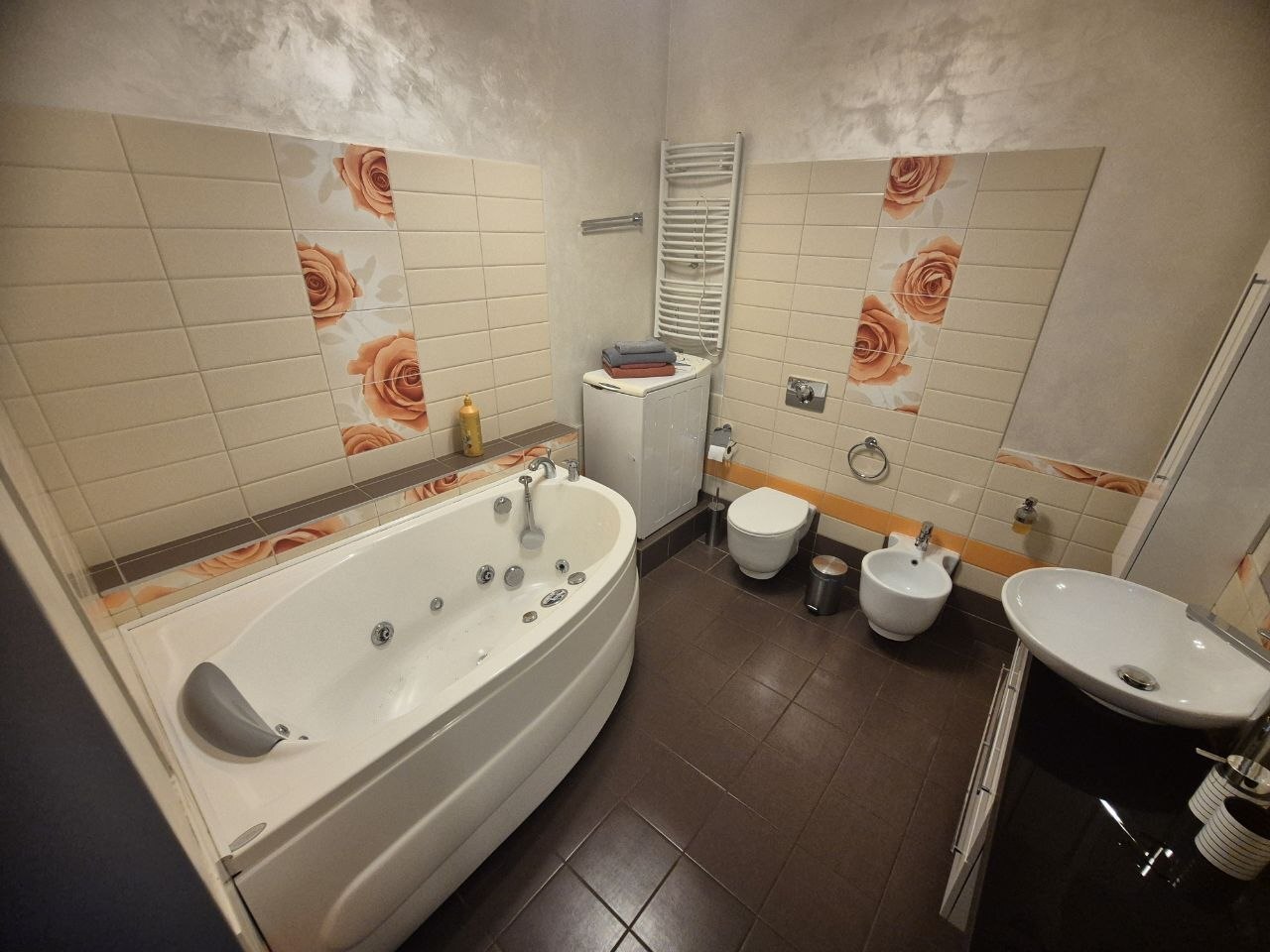 Продажа 2-комнатной квартиры 67 м², Глинки ул.