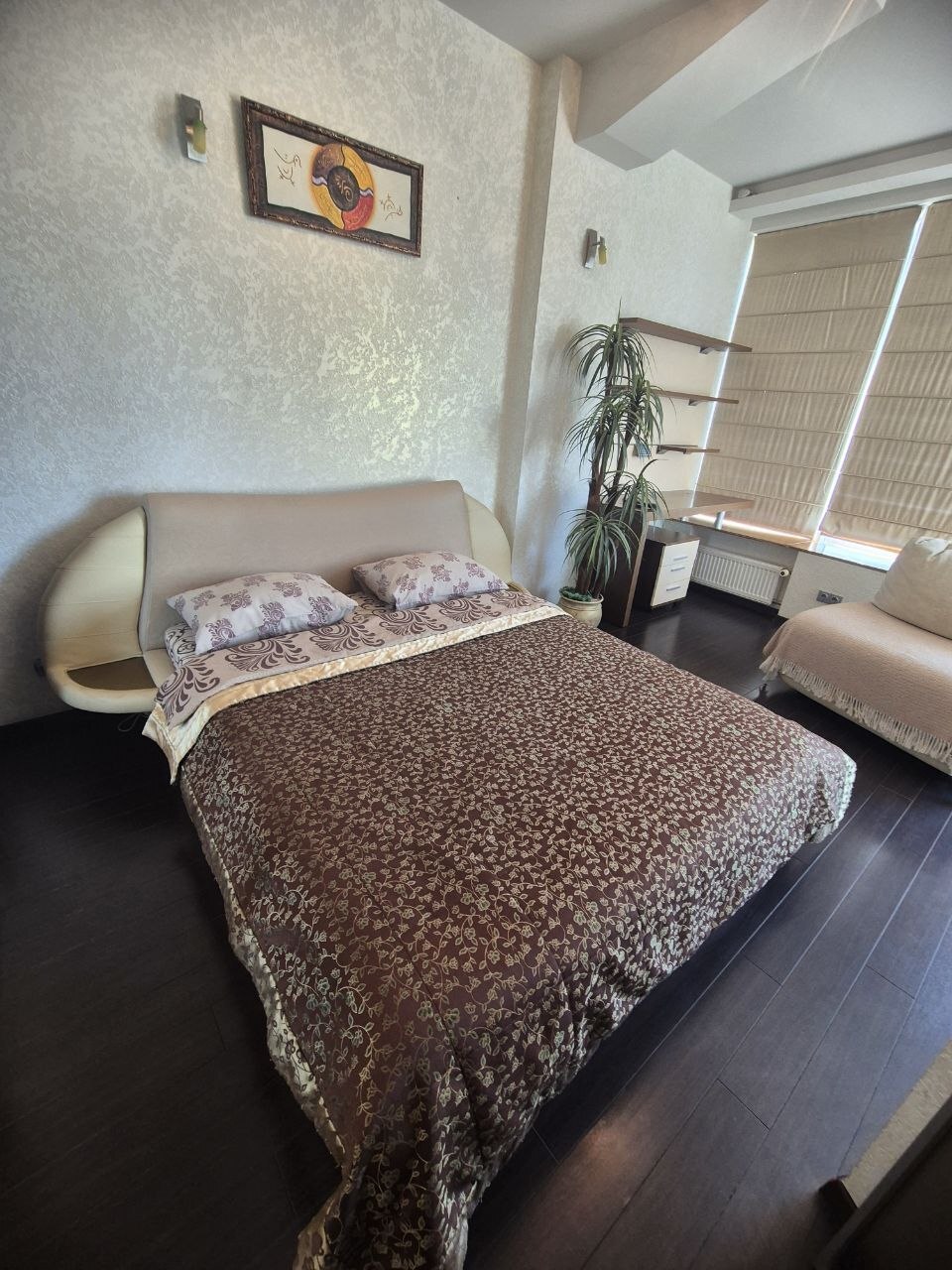 Продажа 2-комнатной квартиры 67 м², Глинки ул.