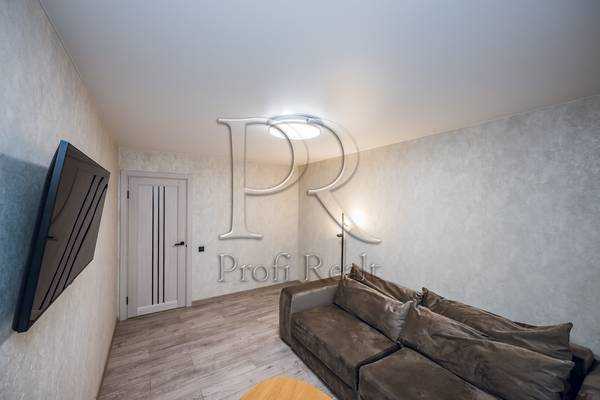 Продажа 3-комнатной квартиры 56 м², Білецького Академіка вулиця, 9Б
