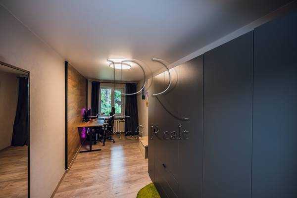 Продажа 3-комнатной квартиры 56 м², Білецького Академіка вулиця, 9Б