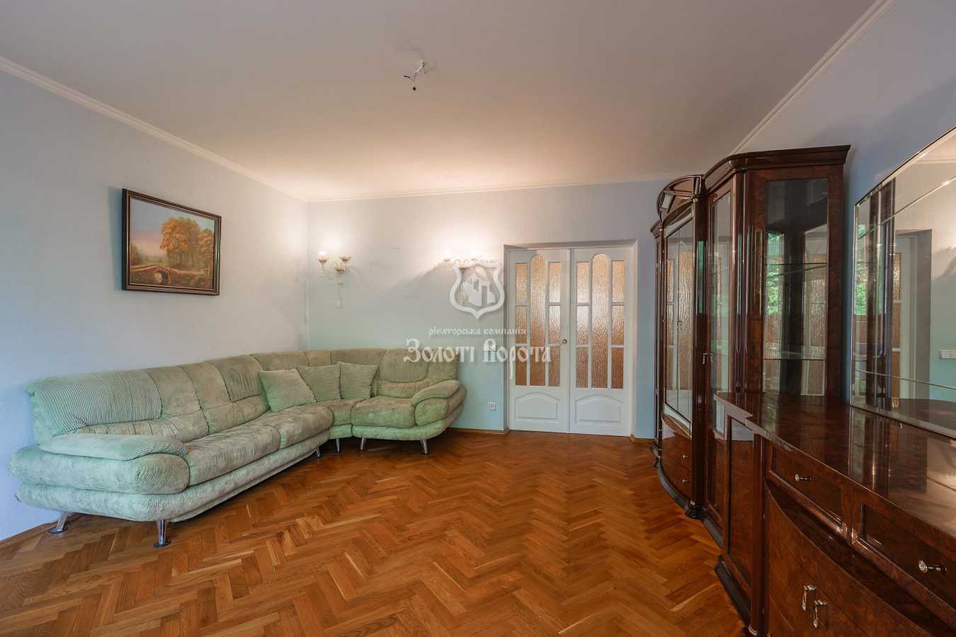 Продажа 3-комнатной квартиры 98.4 м², Олеся Гончара ул., 62